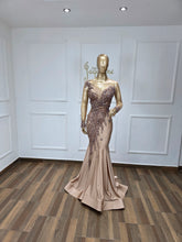 Cargar imagen en el visor de la galería, Yunuen  2026
