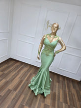 Cargar imagen en el visor de la galería, Rosalía
