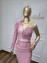 Load image into Gallery viewer, Elizabeth
