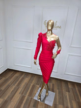 Load image into Gallery viewer, Elizabeth
