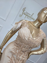 Load image into Gallery viewer, Ahinoa
