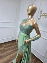 Cargar imagen en el visor de la galería, Kelly
