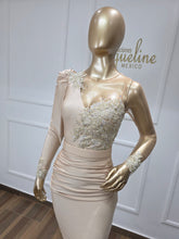 Cargar imagen en el visor de la galería, Elizabeth
