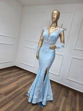 Load image into Gallery viewer, América
