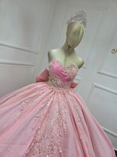 Cargar imagen en el visor de la galería, XV DRESS BABY PINK
