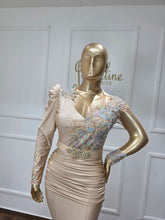 Cargar imagen en el visor de la galería, Layla
